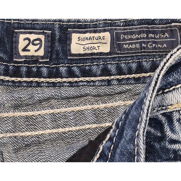 Miss Me Signature Short Womens Size 29 Blue Distressed Rhinestones Embroidery - Picture 4 of 16